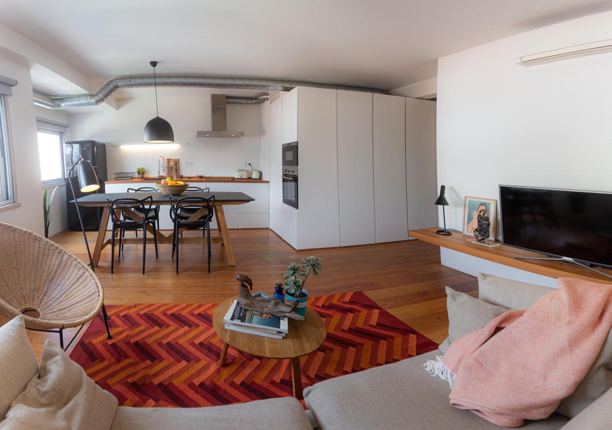 Avenida Da Liberdade - Center - 2 Bedrooms * Lisbon